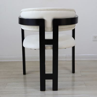 Meubles de restaurant de luxe personnalisés Tissus rembourrage en bois massif Chaises de salle à manger pour manger personnalisé