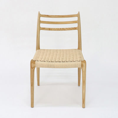 Chaise à manger en corde tissée à la main pour la construction de restaurants en bois massif et en cendres/en caoutchouc