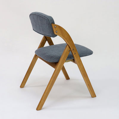 Chaise à manger en bois de style vintage personnalisée avec design pliable et couverture en tissu