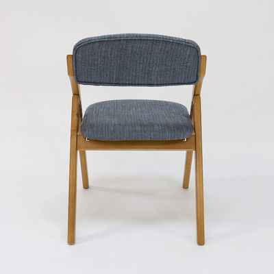 Chaise à manger en bois de style vintage personnalisée avec design pliable et couverture en tissu