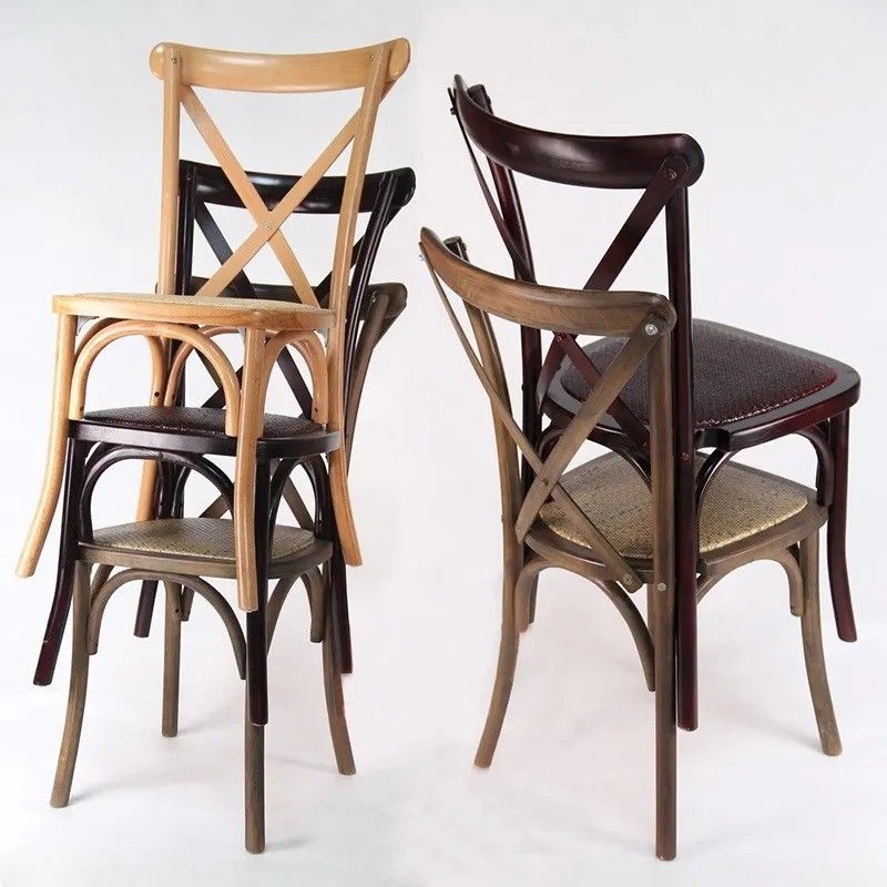 Chaise de salle à manger en rotin à dos professionnel empilable X en bois d'accent français Chaise de mariage en bois en couleurs personnalisées