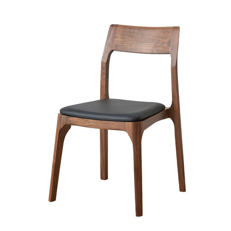 Chaise en bois empilée moderne pour le restaurant Meubles de salle à manger Chaises à manger en bois massif