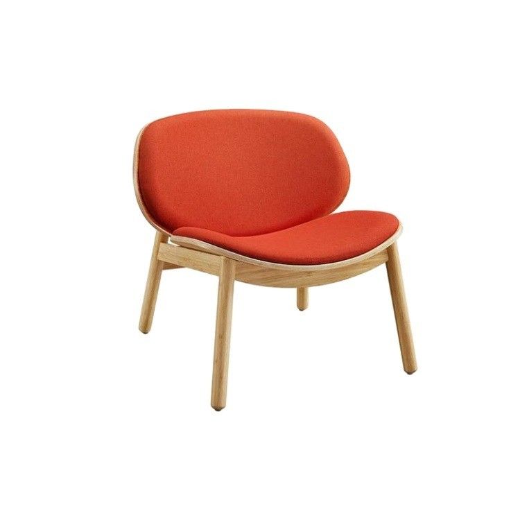 Siège en tissu confortable Chaise en bois pour hôtel Restaurant Salle de séjour Café en design moderne nordique