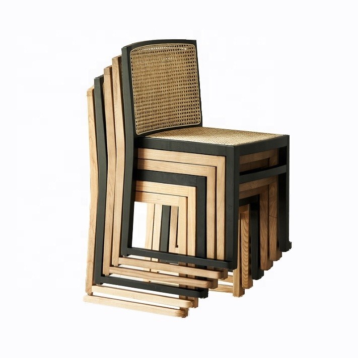 Meubles de salle à manger Chaise de salle à manger en bois massif moderne pour banquet Chaise en rotin empilable