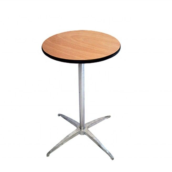 Couleur personnalisée Table ronde en bois carré avec cadre métallique pour cocktails de restaurant dans un design nordique moderne simple