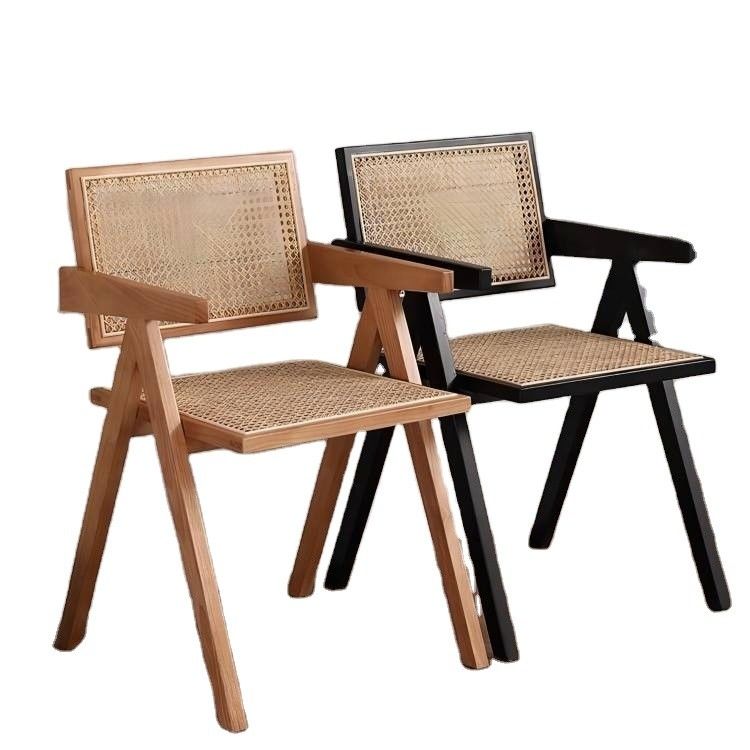 Morden Dining Fruniture Chaise de salle à manger spécifique pour jardinage vintage Cane Rattan Wicker fauteuil en bois dans la salle à manger de l'hôtel