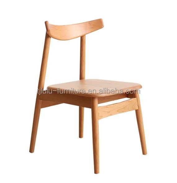 Chaise de salle à manger en bois massif avec un style de design moderne pour les meubles de salle à manger dans le café Restaurant at et Nordic Simple Design