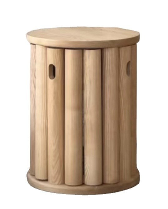 Tabouret en bois de chêne rouge empilable Chaise en bois massif de conception simple pour les meubles de salle à manger