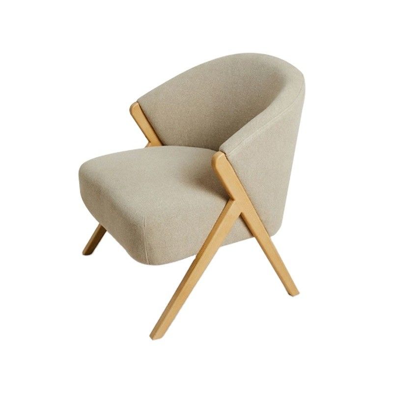 Appartement Meubles de salon Chaise en bois nordique moderne avec laine d'agneau de velours et canapé en bois dans le design de l'hôtel